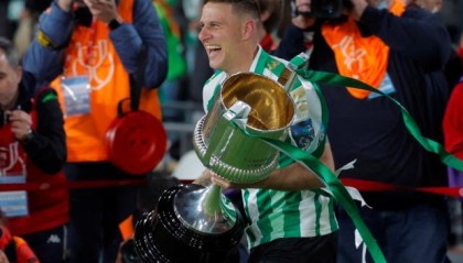 必一运动官网-【人物】41岁华金预告挂靴，老顽童转型耍宝主播？