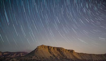 超三联赛社媒分享精彩瞬间：主教练不光已热身，还真上场了